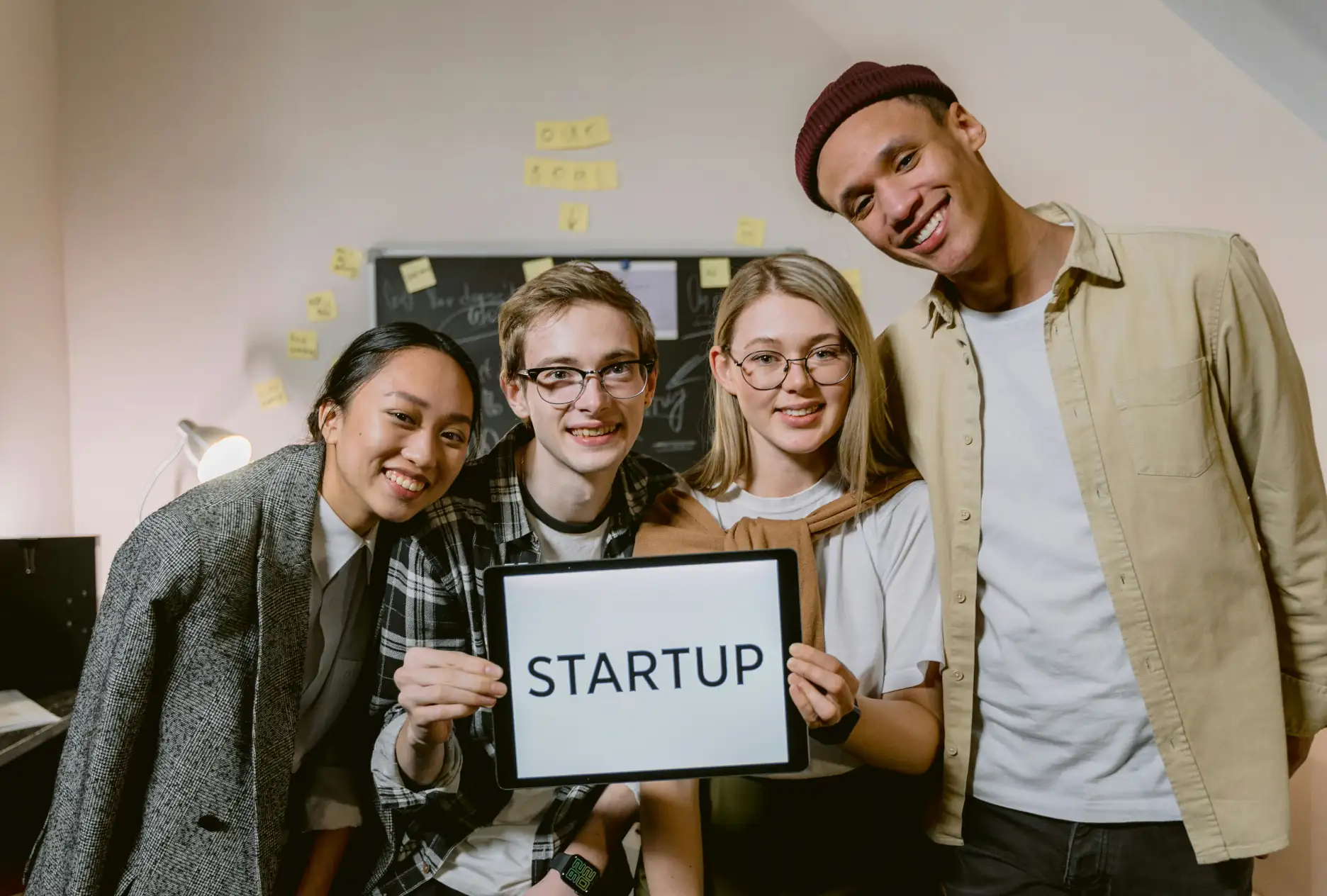 The End of Unicorn Obsession: How Micropreneurs, Solopreneurs, and Creatorpreneurs Are Rewriting Entrepreneurship